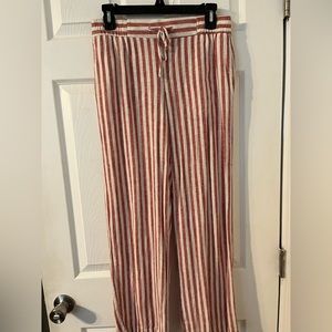 Women’s wide leg pants